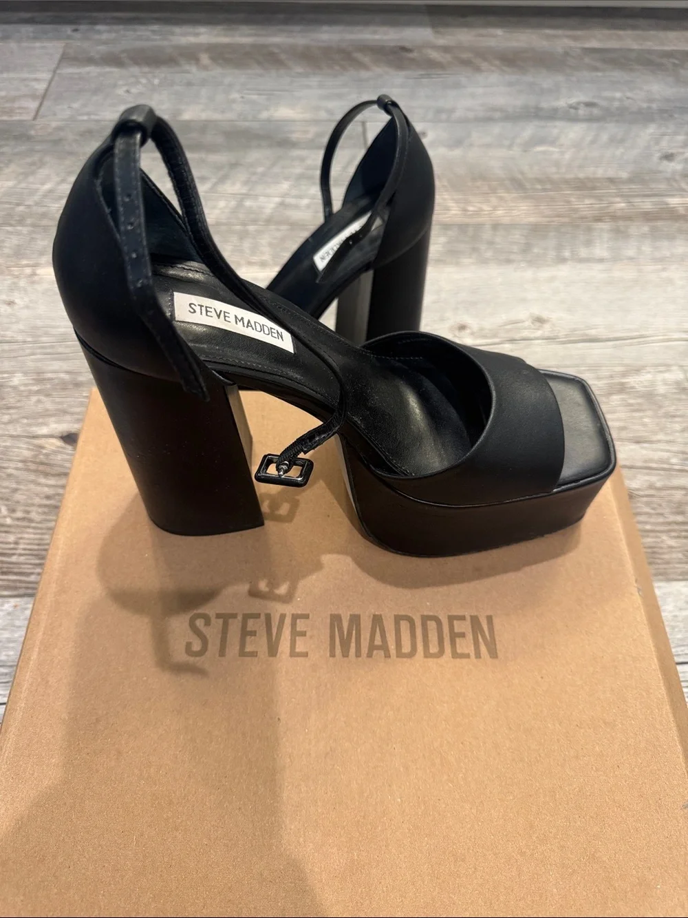 Steve Madden Black Leather Platform Block Heels